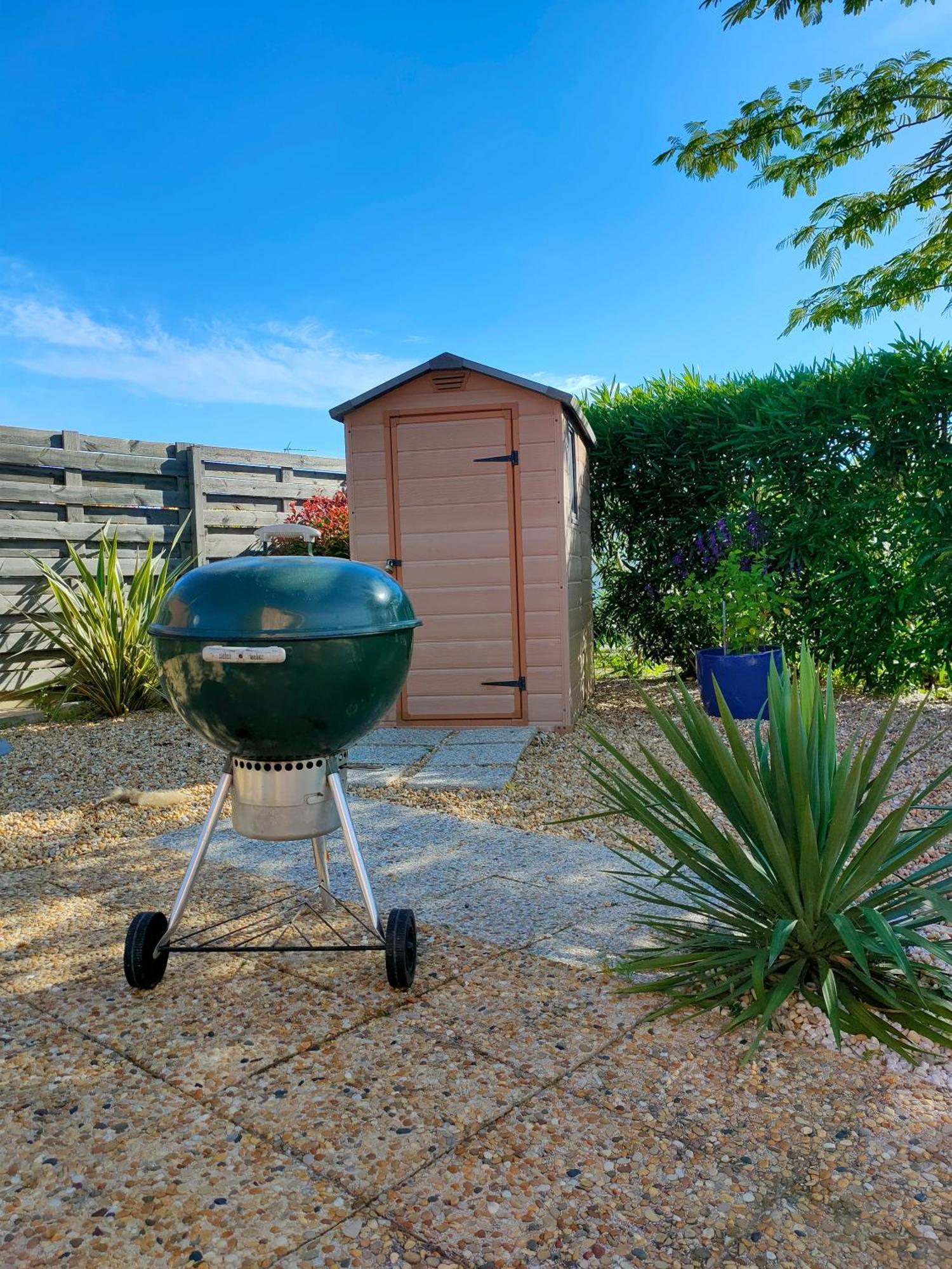 Le Mazet Sooksabai, Confort, Charme Et Decouverte En Petite Camargue Saint Laurent d'Aigouze Bagian luar foto